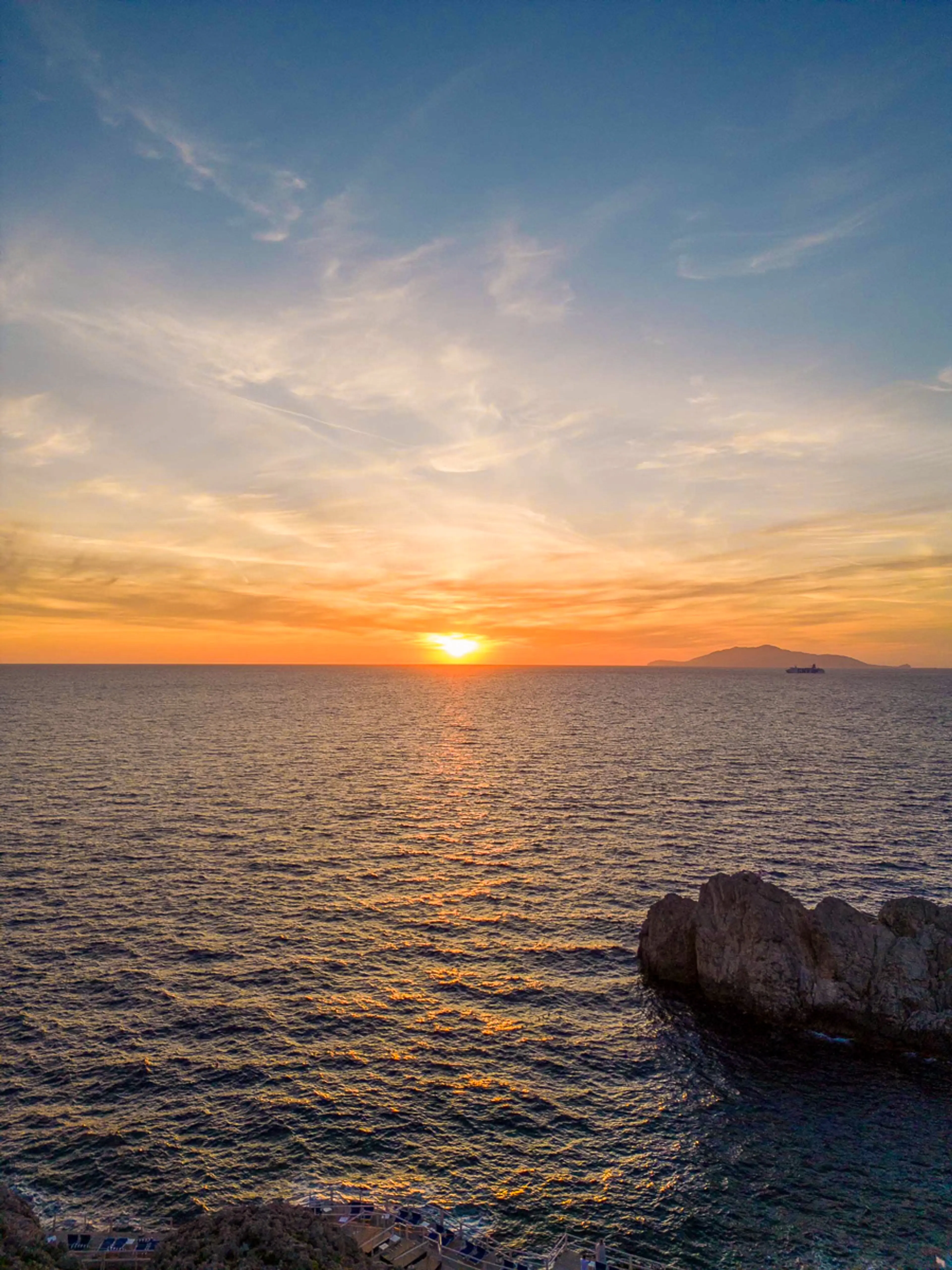 Maliblù Sunset — Faro di Punta Carena