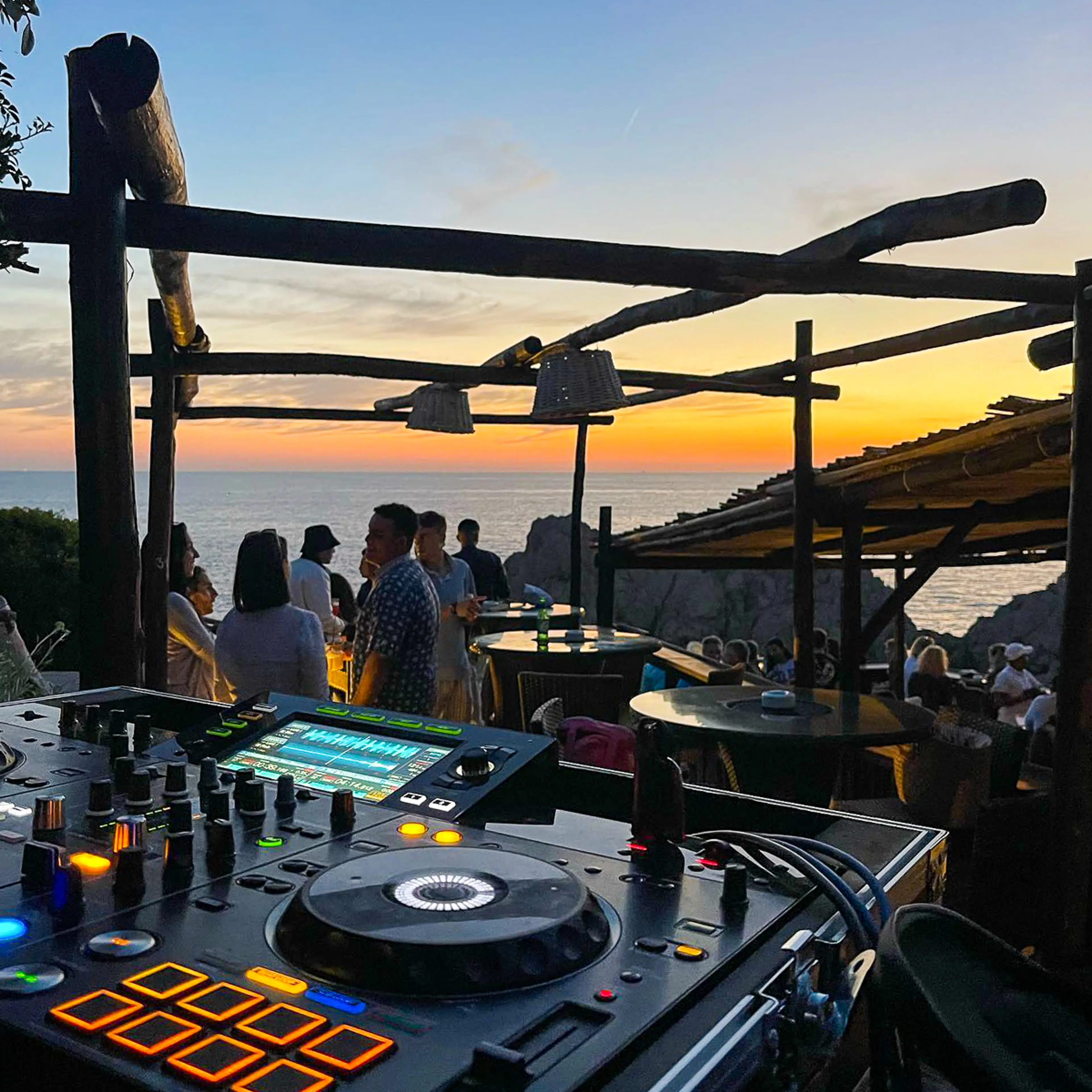 Maliblù Sunset — Faro di Punta Carena