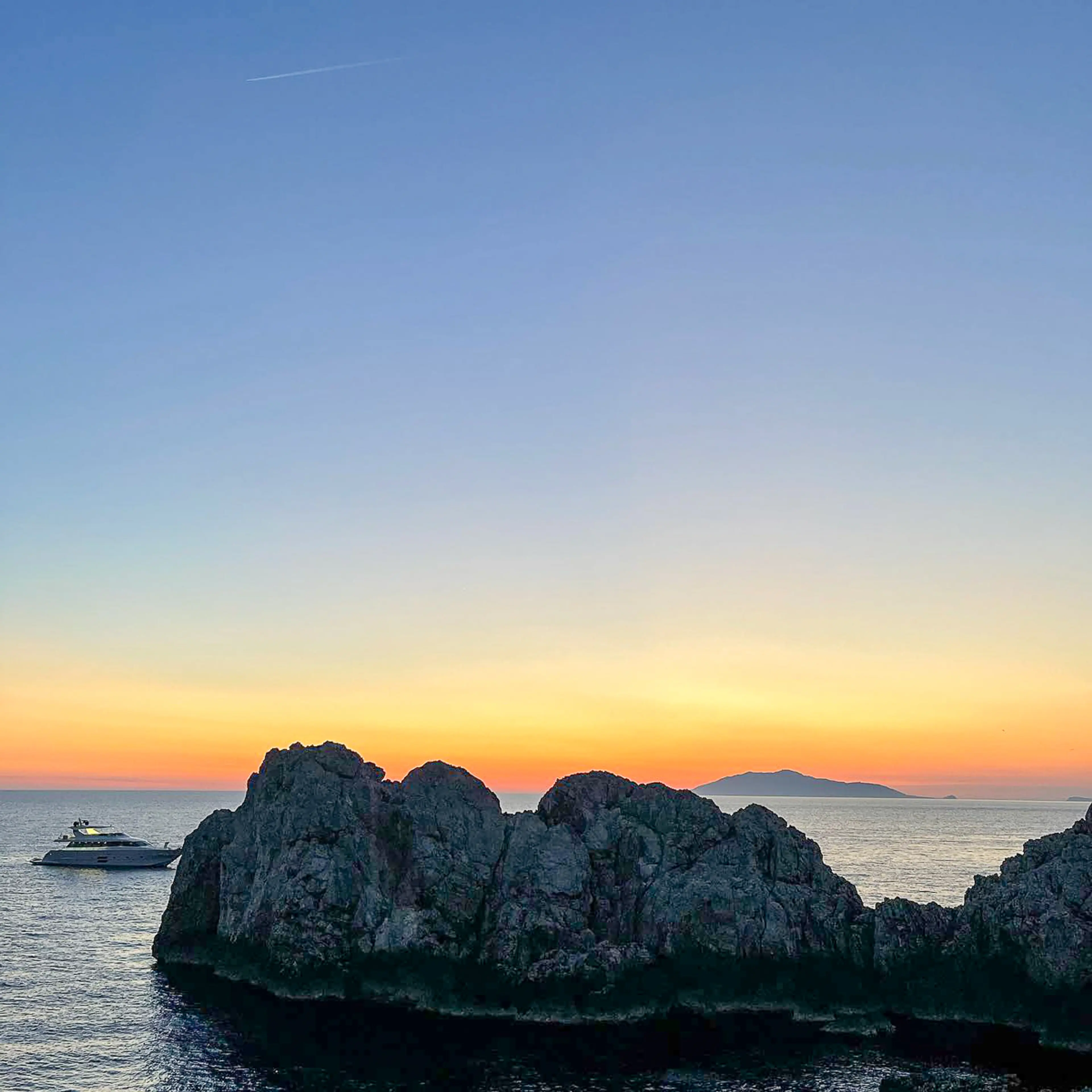 Maliblù Sunset — Faro di Punta Carena