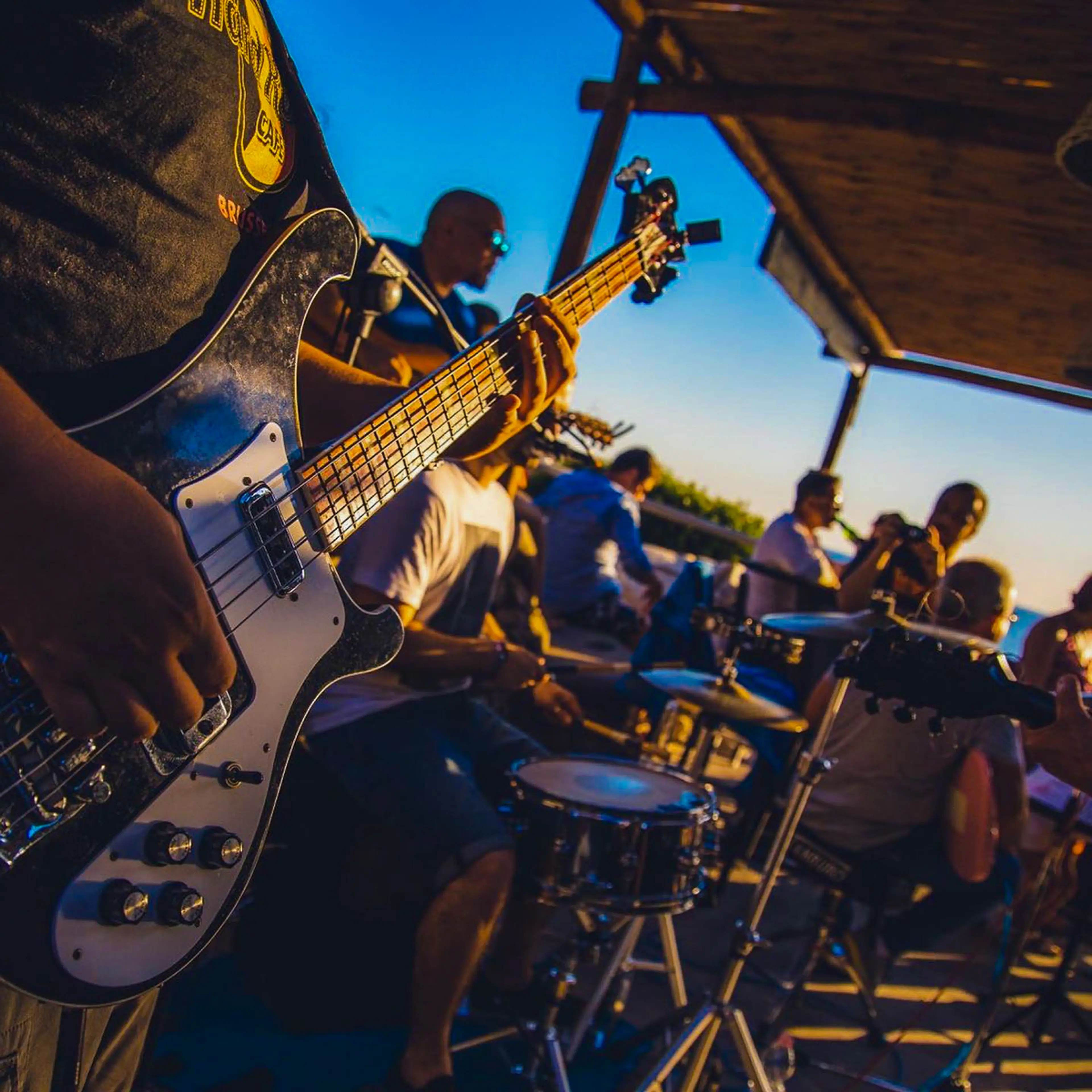 Maliblù Sunset — Persone