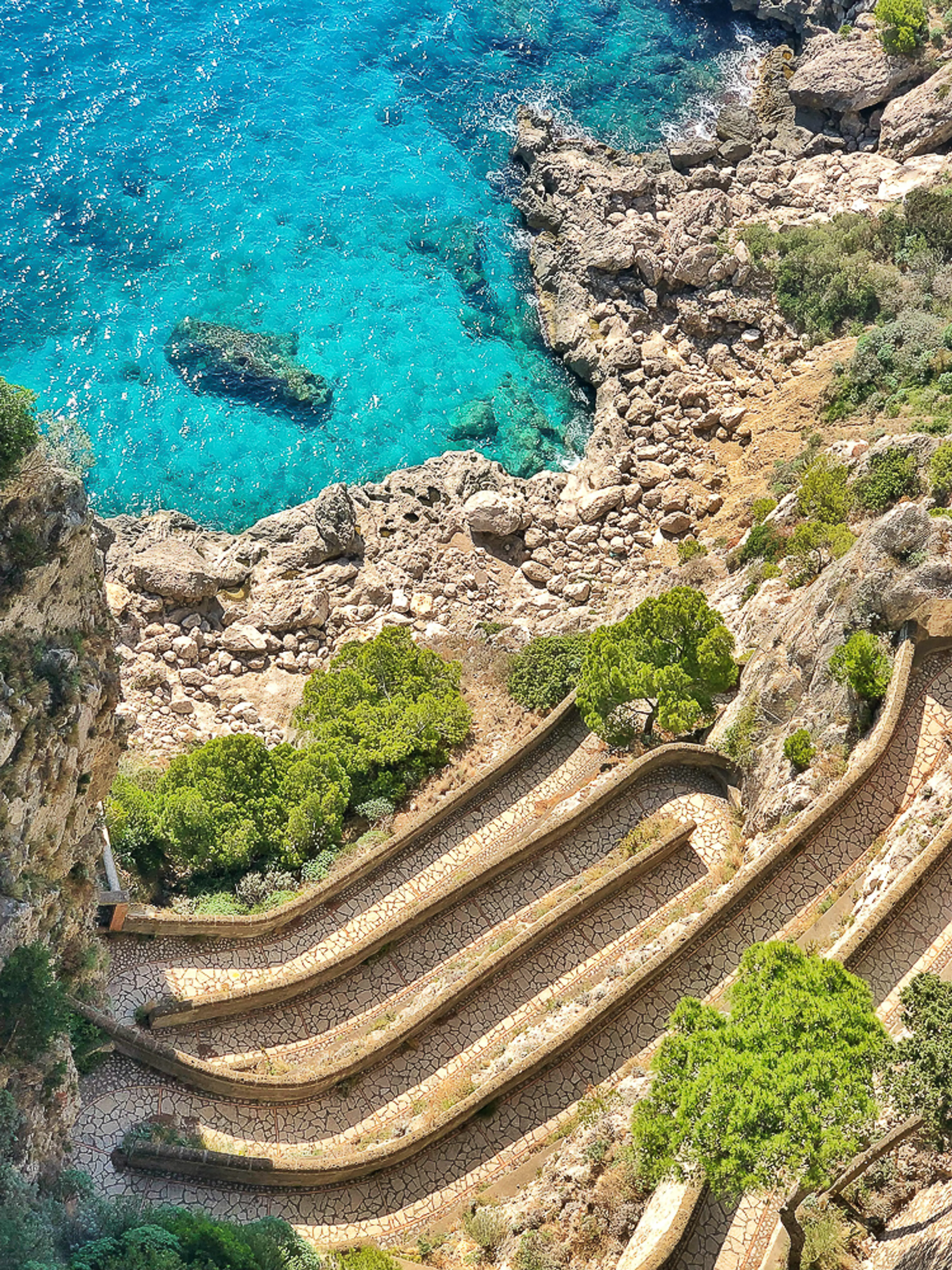 Via Krupp, scenic pathway in Capri