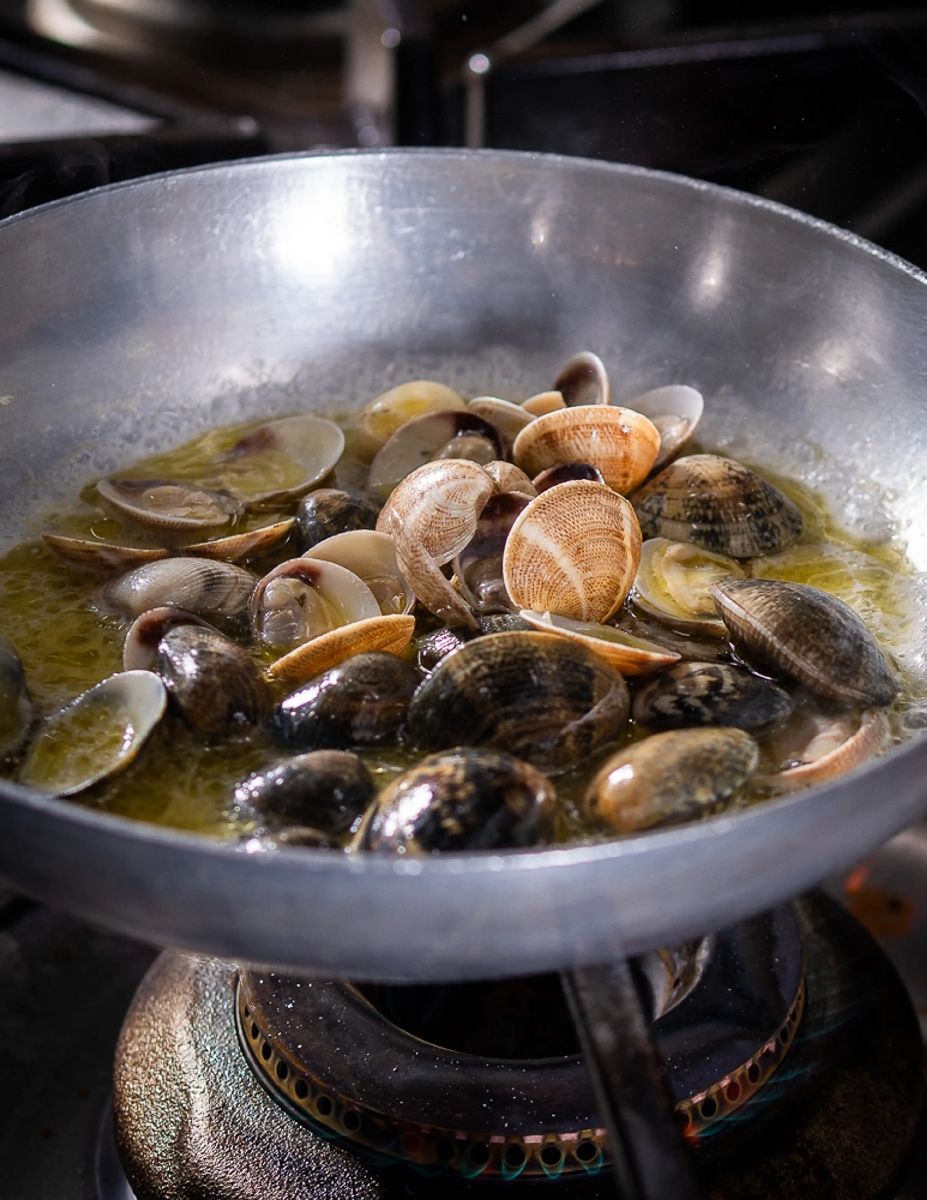 Le vongole nel tegame