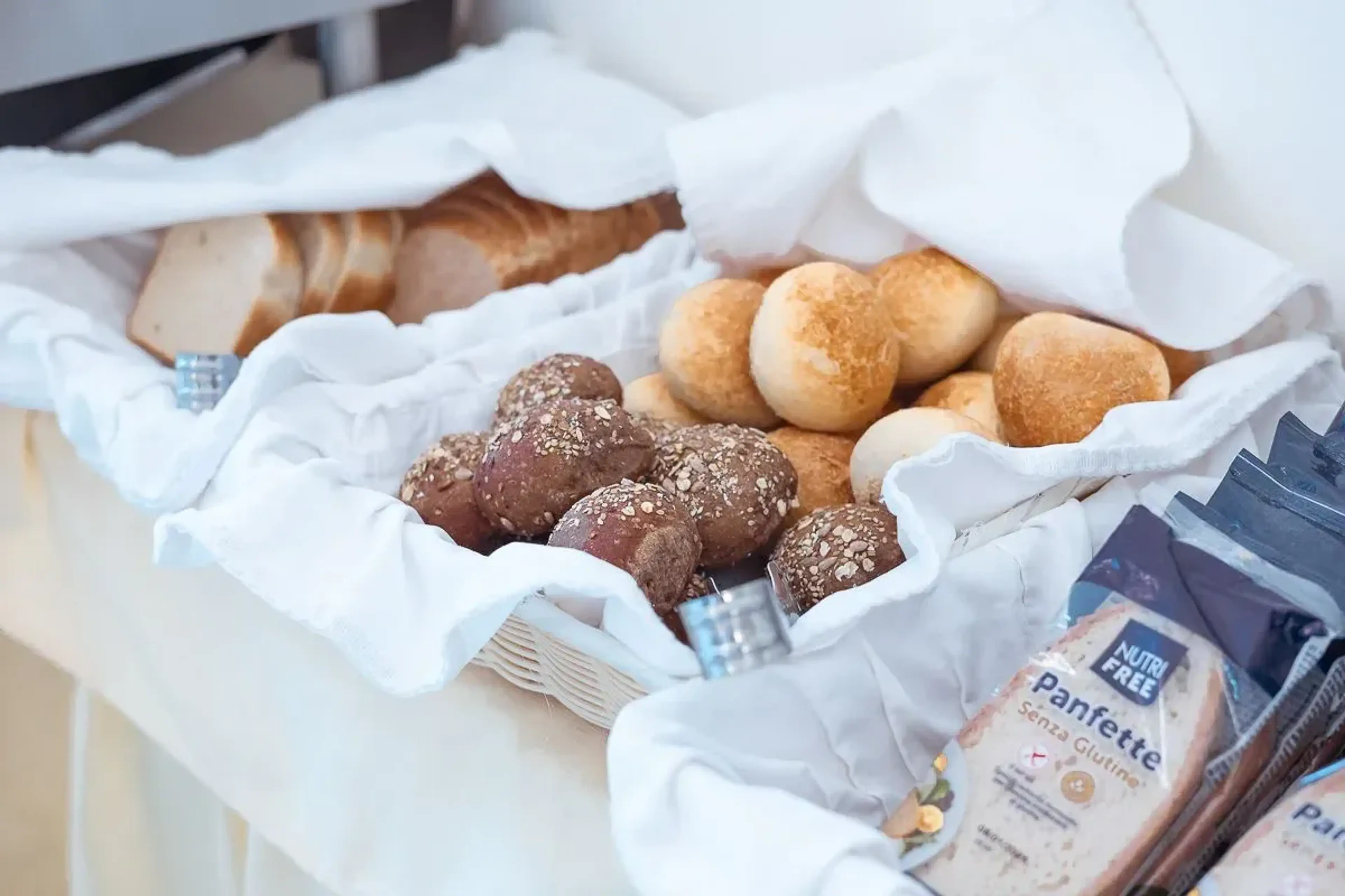 Bread and rolls - Villa Sarah Capri